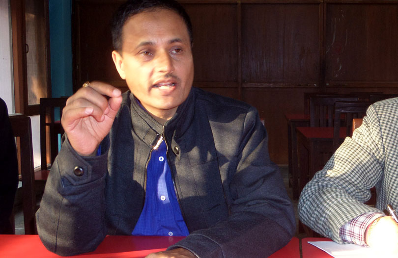 ‘बैंकहरुलाई विदेशबाट पैसा ल्याएर लगानी गर्न केही समस्या छैन’