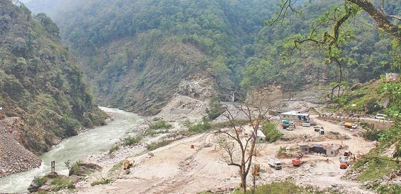 अरुण तेस्रोको पूर्वाधार निर्माण सुरु