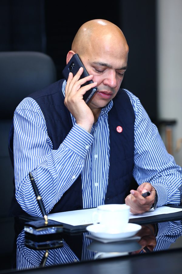 व्यवसायीले दोहोरो ब्यालेन्ससिट बनाउने गरेको गोल्छाको अभिव्यक्ति विवादित, सामान्ययीकरण गरेको भन्दै व्यवसायी आक्रोसित