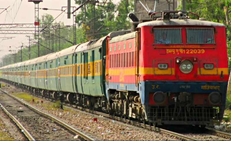 रक्सौल–नरकटियागंज रुटमा  दैनिक चार  रेल चल्न थाले