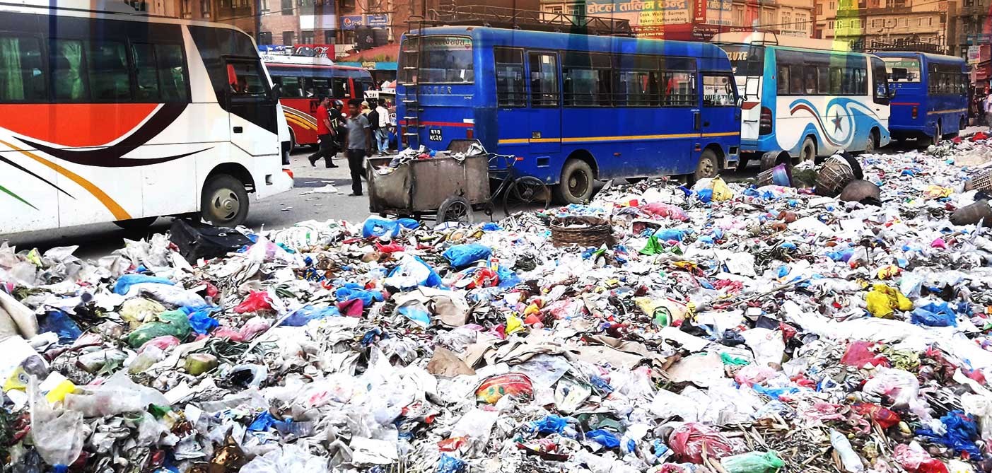 काठमाडौंको फोहोर निजी कम्पनीले नउठाउने संकेत