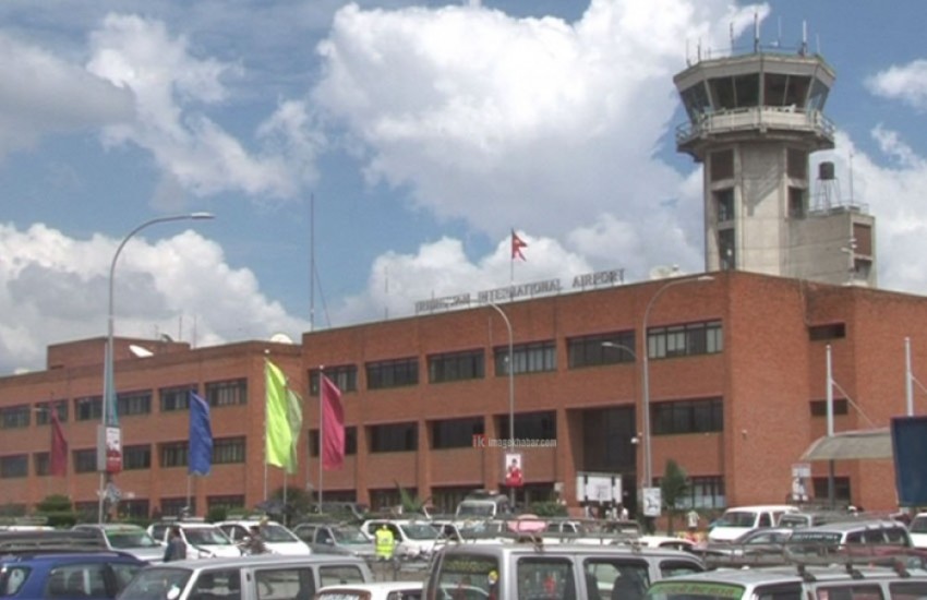 त्रिभुवन विमानस्थलमा एक जना यात्रुको बिदाइ र स्वागतमा ३ जना मात्रै जान पाइने