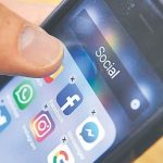 सामाजिक सञ्जाल प्रयोग गर्दै हुनुहुन्छ ?  जिम्मेवार बनौँ, नत्र परिएला कारबाहीमा