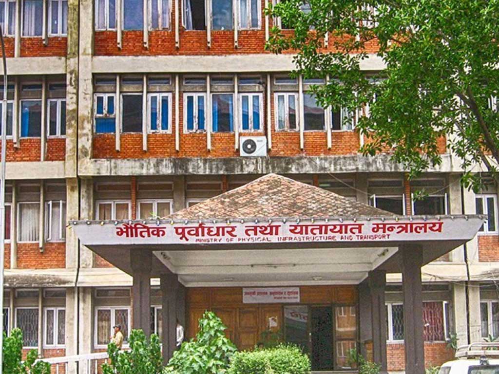 लाइसेन्स नविकरण १० वर्षमा एकपटक, मोटरसाईकल चलाउन १८ वर्ष पुग्नु पर्ने