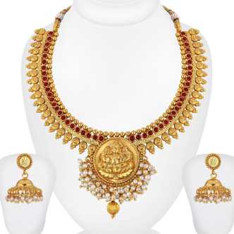 गत हप्तादेखि सुनको मूल्य ओरालो लाग्दै, कतिमा हुँदैछ कारोबार