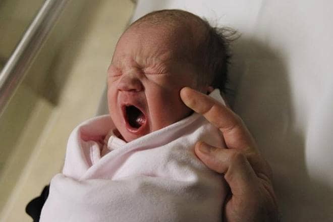 मृत आमाको कोखबाट नवजात शिशुको उद्धार