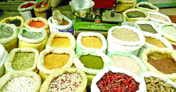 लकडाउन घोषणाको एक महिना: बजारमा खाद्यान्नको मूल्य वृद्धि