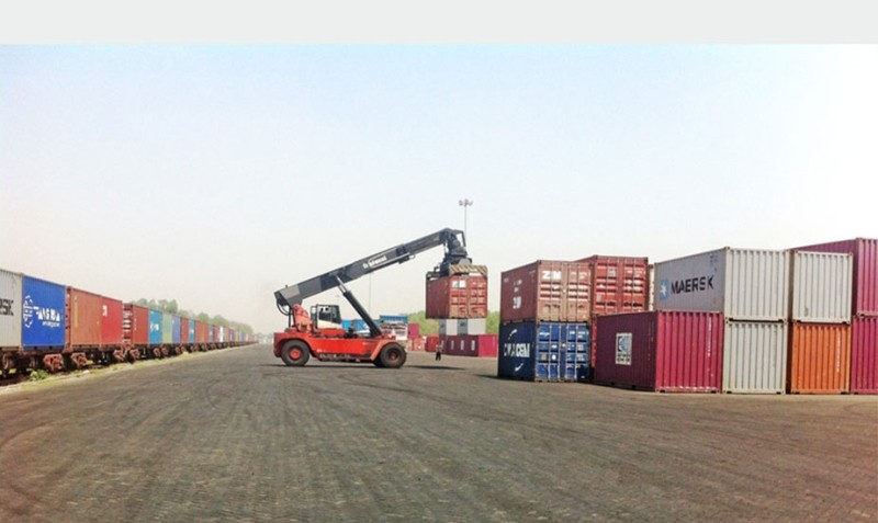 वीरगञ्ज सुक्खा बन्दरगाहको डेढ दशक: बढ्यो व्यापार बढेन पूर्वाधार