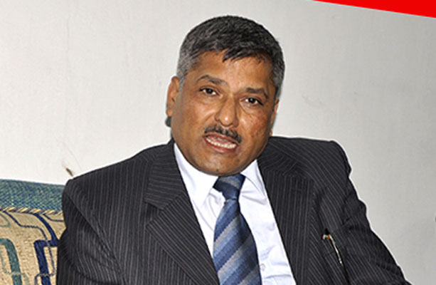 ब्याज घटाउने तथा अन्य राहतका प्याकेजको घोषणाका लागि अध्ययन गरिरहेका छौं : गभर्नर अधिकारी