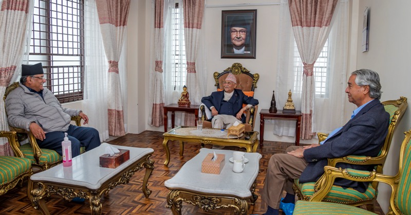 बालकृष्ण पक्राउपछि प्रचण्ड, ओली र देउवाबीच सिंहदरबारमा वार्ता