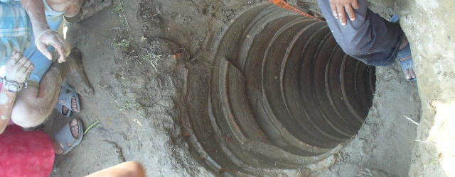 मोटर मर्मत गर्न इनारमा पसेका २ को मृत्यु, १ जनाको उपचार हुँदै