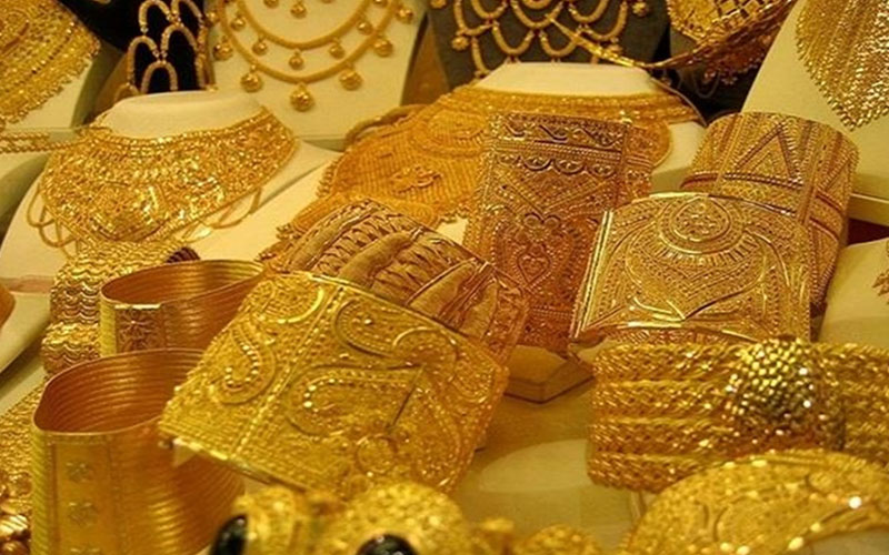 सुनको मूल्य तोलामा एकैदिन १२ सयले घट्यो