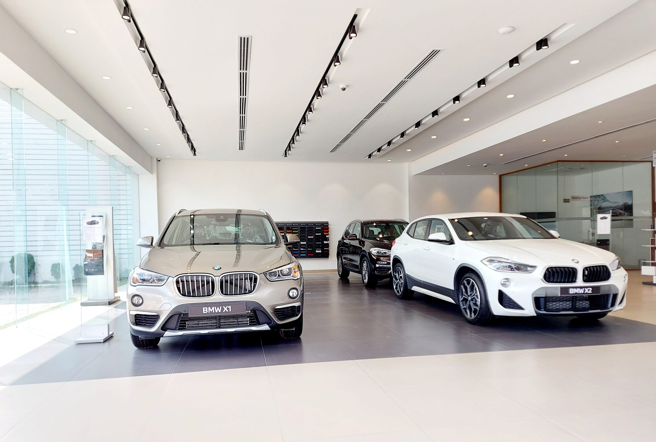 बीएमडब्लुले ‘म्युनिख प्लान्ट’ लाई पूर्ण रूपमा ईभीमा रूपान्तरण गर्ने