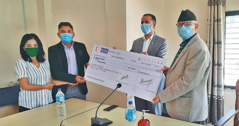 गौतम बुद्ध क्रिकेट रंगशालालाई ३ करोड हस्तान्तरण