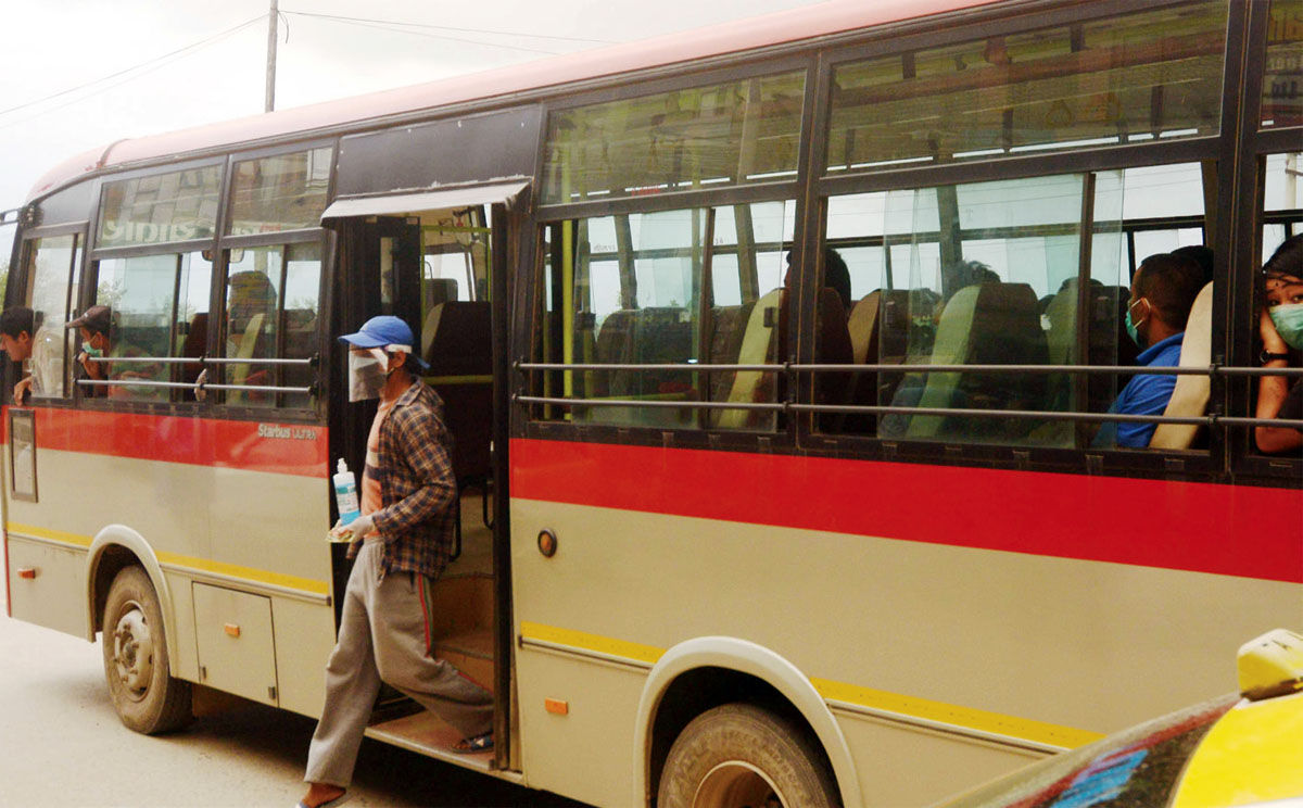 लामो दूरीका सवारी साधानमा यात्रुहरुको संख्या न्यून