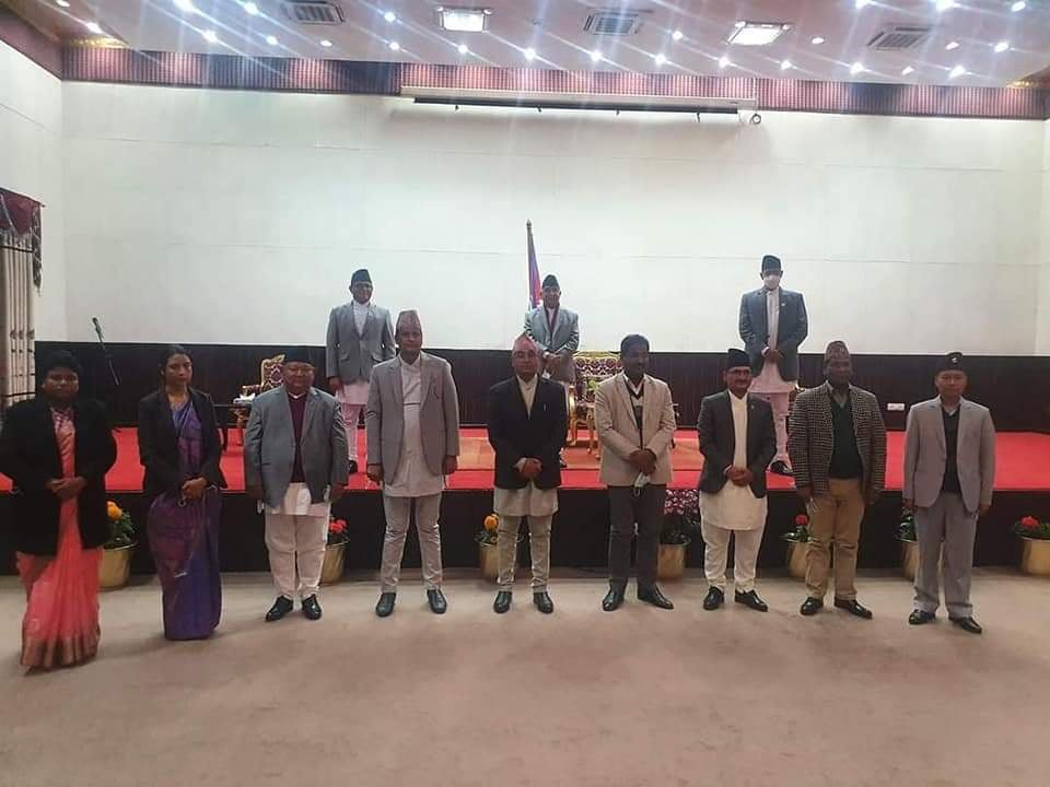 मन्त्रिपरिषद् पुनर्गठन: आठ मन्त्री र एक राज्यमन्त्री थपिए, कसलाई कुन मन्त्रालय?