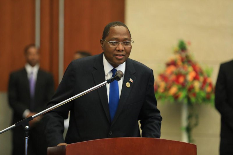 स्वाजिल्याण्डका कोरोना संक्रमित प्रधानमन्त्री एम्ब्रोस डलामिनिको निधन