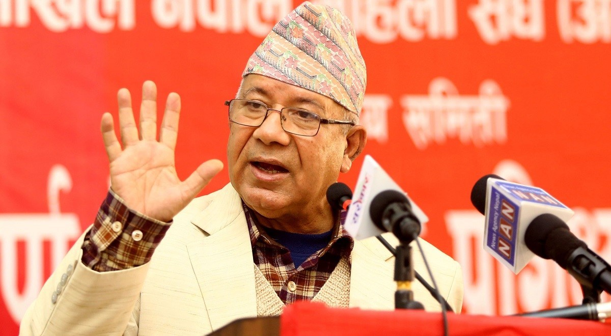 उदाउँदो सूर्य चिन्ह हाम्रो हो, अस्ताउँदो ओलीको : माधव नेपाल