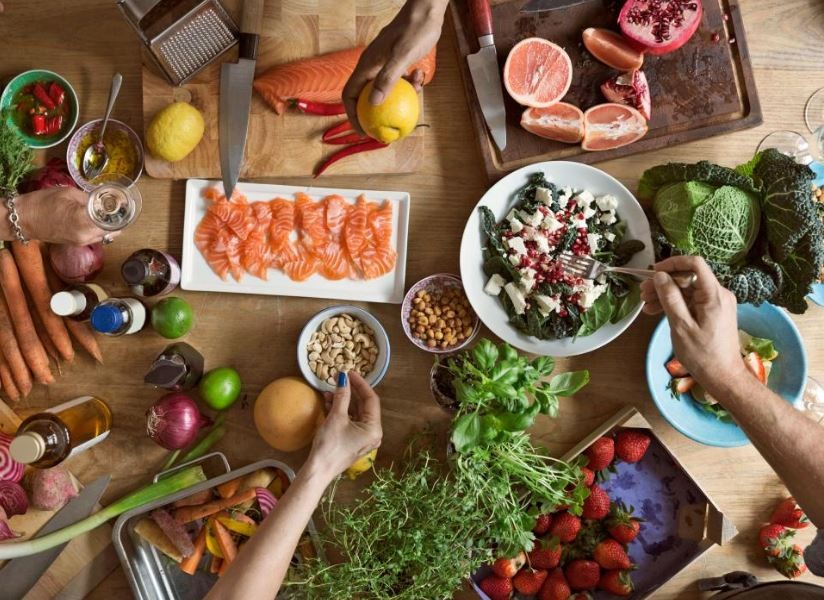 खानामा समावेश गर्नुहोस् यी ८ चीजहरू, जसले कम गर्छ क्यान्सरको जोखिम