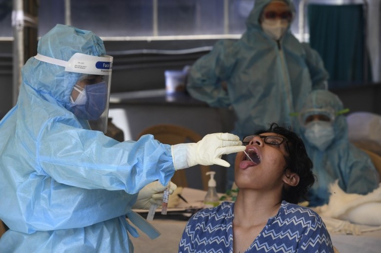 भारतमा थपिए  २३ हजार नयाँ सङ्क्रमित, ४०० जनाको मृत्यु