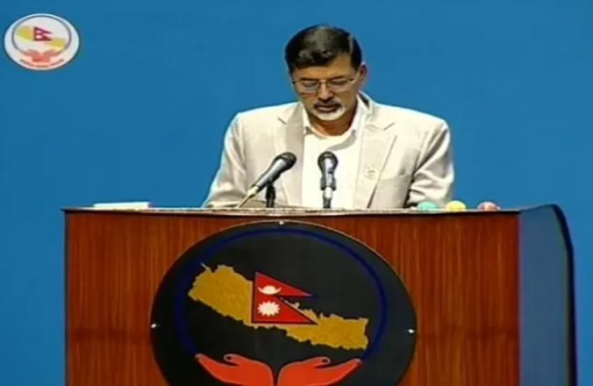 अर्थमन्त्री शर्माद्वारा संसदमा बजेट अध्यादेश पेश