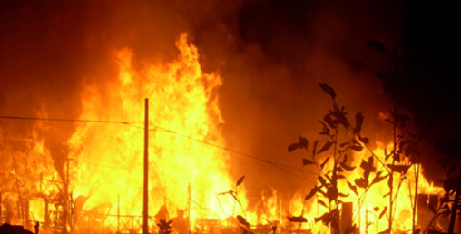 बंगलादेशको एक कारखानामा आगलागी हुँदा ५२ जनाको मृत्यु