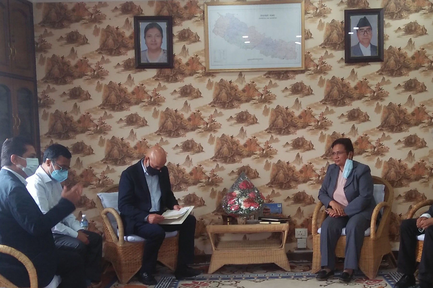 मुरारकाको सिमेन्ट कम्पनीले तिर्न बाँकी विद्युत् महसुलका लागि एफएनसीसीआईको रुवावासी !