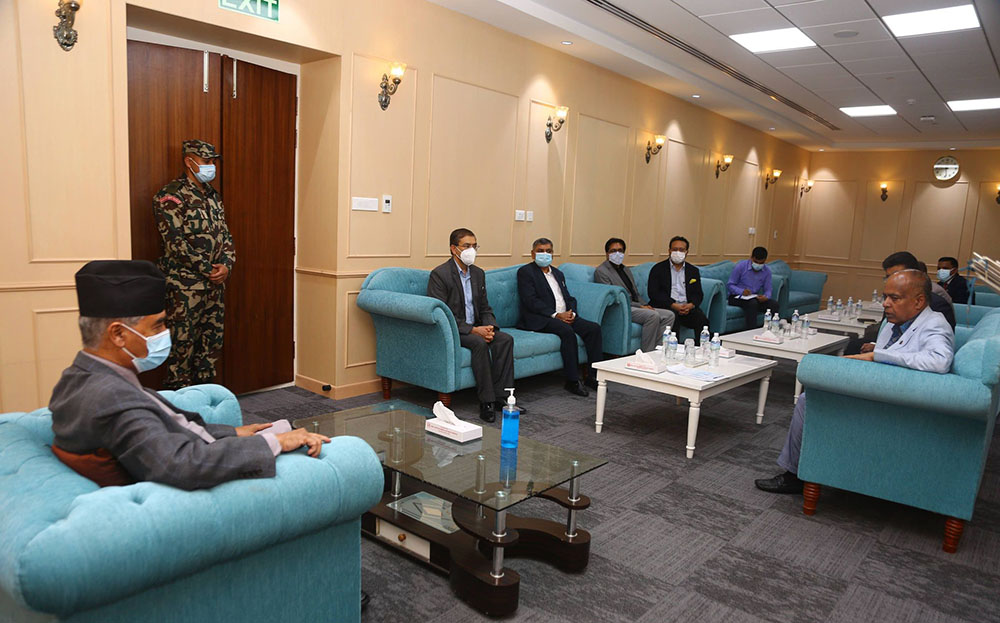 निजी क्षेत्रको लगानी वृद्धि र सहजीकरण गर्न तयार छौँ: प्रधानमन्त्री देउवा