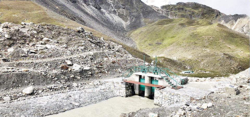 पर्वतीय क्षेत्रमा बढ्दै जोखिम, हिमताल विस्फोटको खतरा