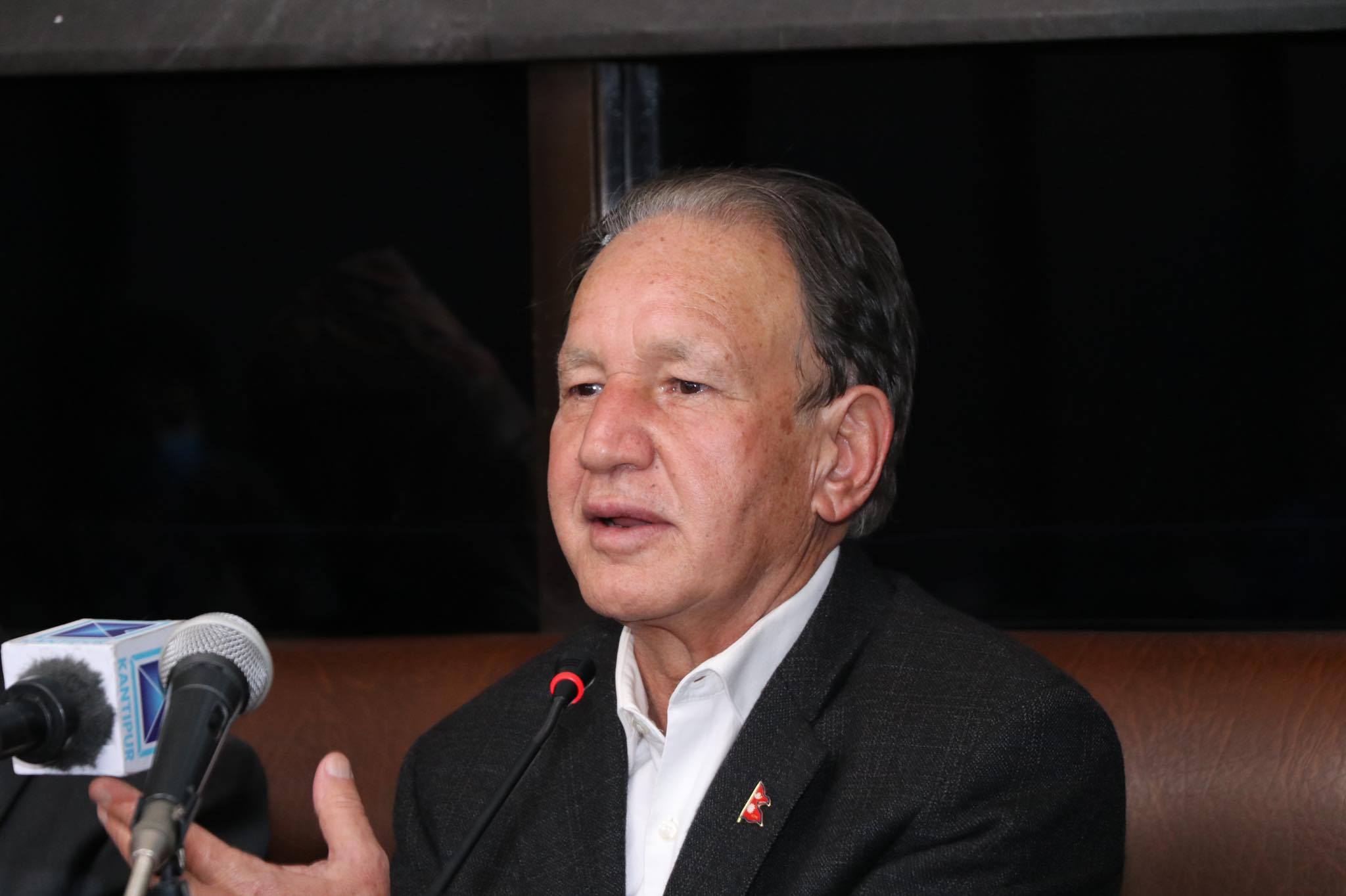 उच्चस्तरीय वैठकमा भाग लिएर परराष्ट्रमन्त्री डा नारायण खड्का  स्वदेश फिर्ता