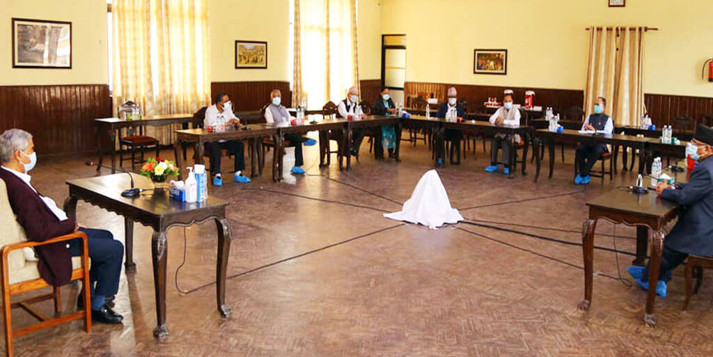 अदालतको विवादमा बोल्यो सत्ता गठबन्धन