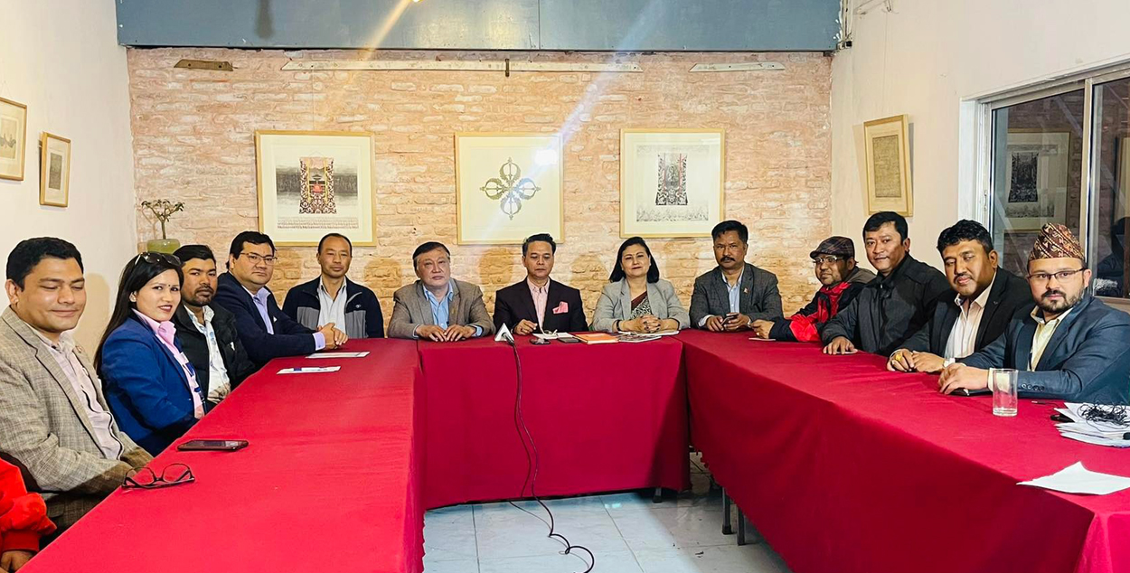 नेपालको पहिचान र मौलिकता बोकेको हस्तकलालाई प्रवर्द्धन गर्नुपर्नेमा व्यवसायीहरूको जोड (भिडियोहरूसहित)