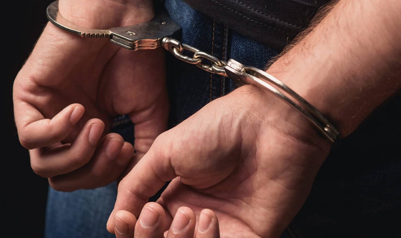 बैंक, विभिन्न सङ्घ संस्थाको हाकिम हुँ भन्दै ठग्ने व्यक्ति पक्राउ