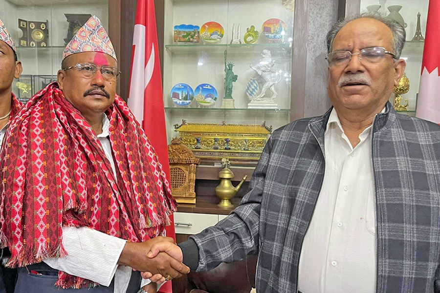 माओवादीकाे तर्फबाट सुनसरी-२ ‘क’ मा द्वारीकलाल चाैधरी उठ्ने