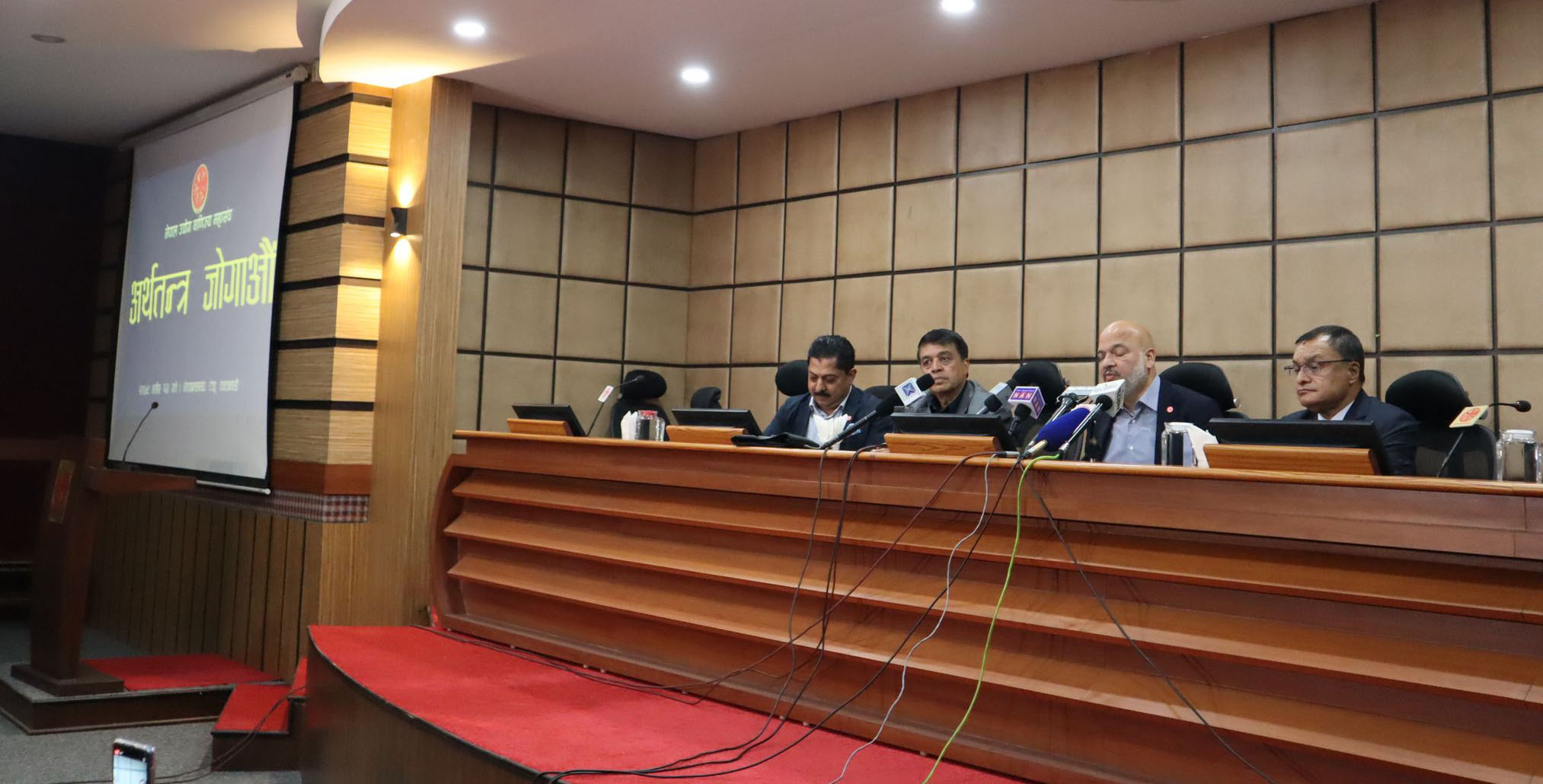 यस्ता छन् महासंघले उल्लेख गरेकाे अर्थतन्त्र सुधारका ९ उपायहरु