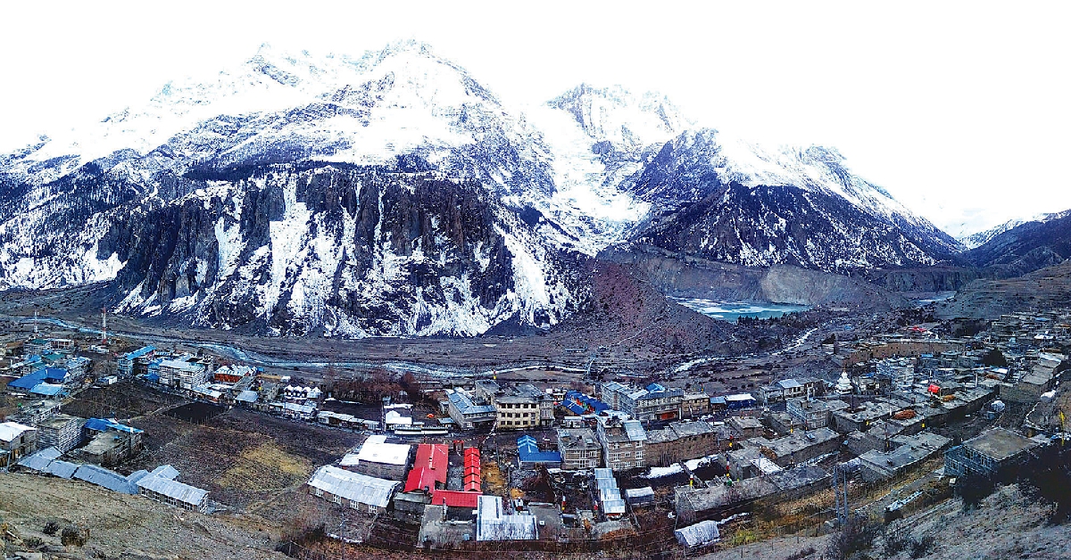 मनाङमा चार महिनामा आठ हजार पर्यटक भित्रिए