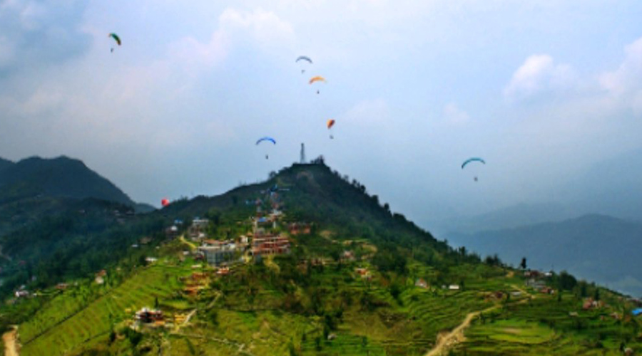 पाेखराकाे साराङकोटमा पञ्चमुखी गणेशको मूर्ति निर्माण हुँदै