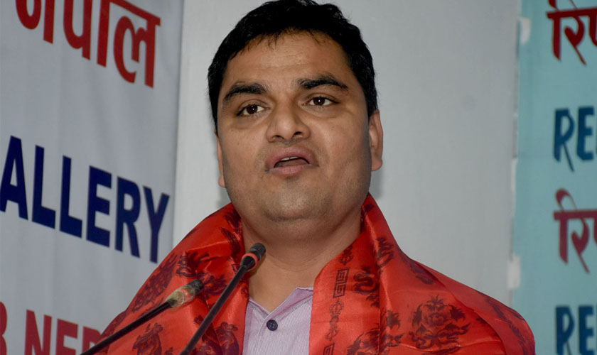 गीत सङ्गीतलाई पछिल्लो पुस्तामा हस्तान्तरण गर्नुपर्छ : नेता पौडेल