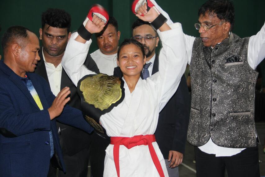 नेपाललाई १० स्वर्ण