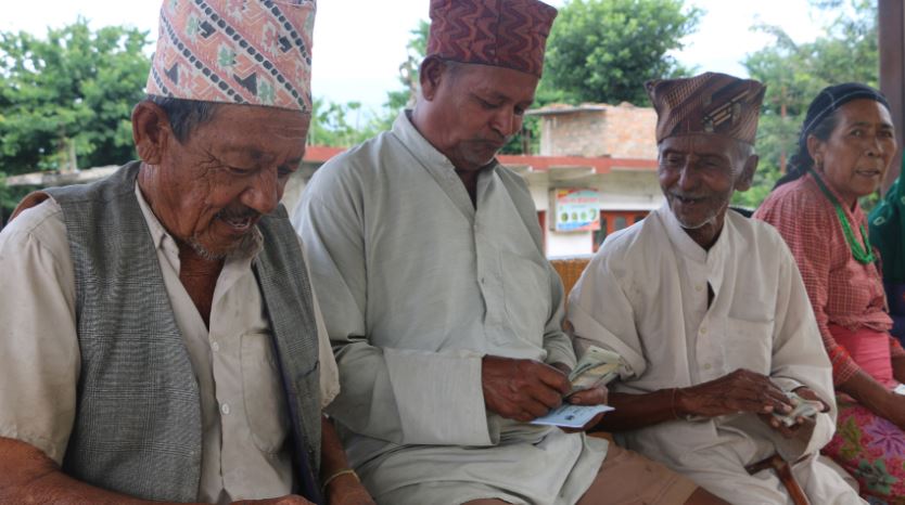 घरमै भत्ता आउँदा ज्येष्ठ नागरिक खुसी