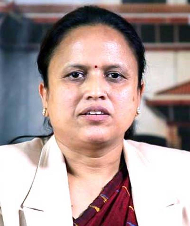 माओवादीले टुङ्ग्यायो मन्त्री, सञ्चारमा शर्मा