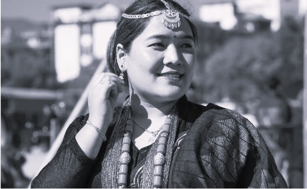 यती एयरको जहाज दुर्घटनामा लोकगायिका निरा छन्त्यालको निधन