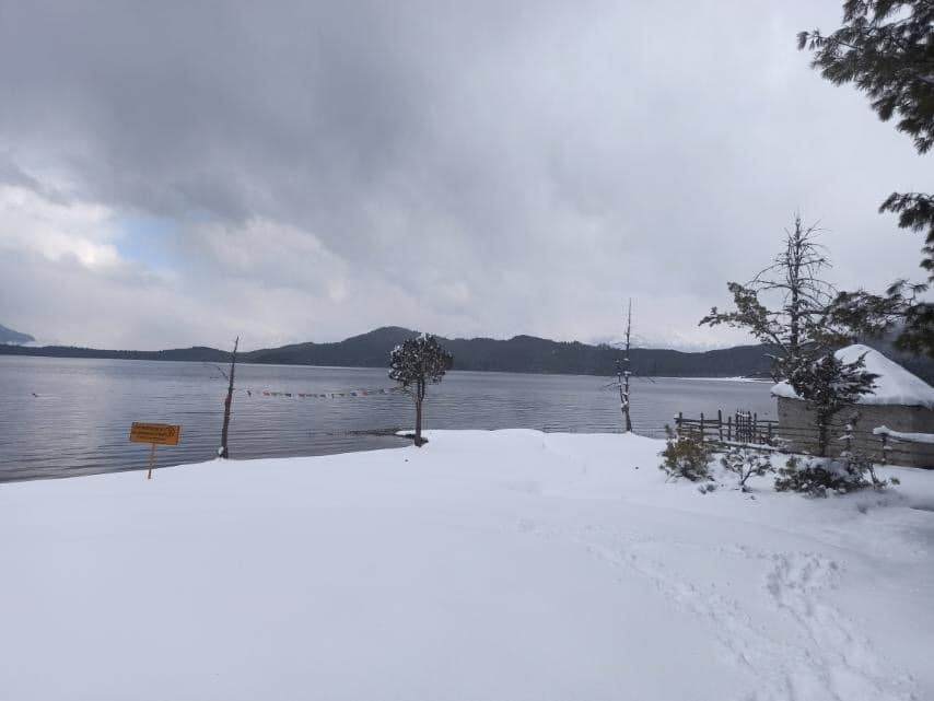 हिमपातले सेताम्य राराताल क्षेत्र, ताल झनै आकर्षक