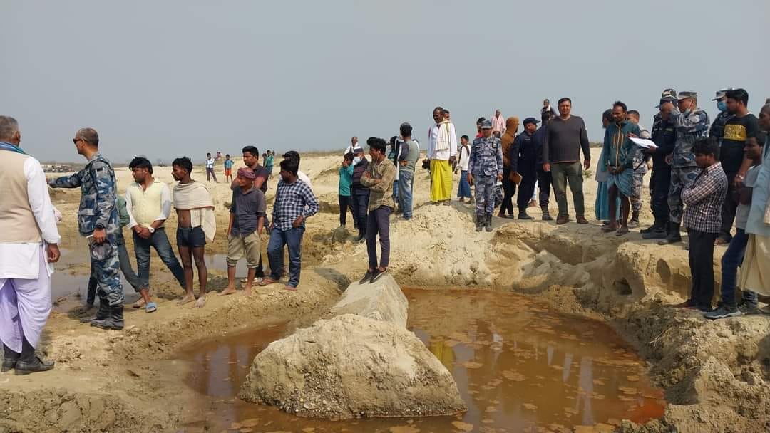 ओरिया खोलामा दुई सीमास्तम्भः फेरि बाहिर आयो सीमा विवाद