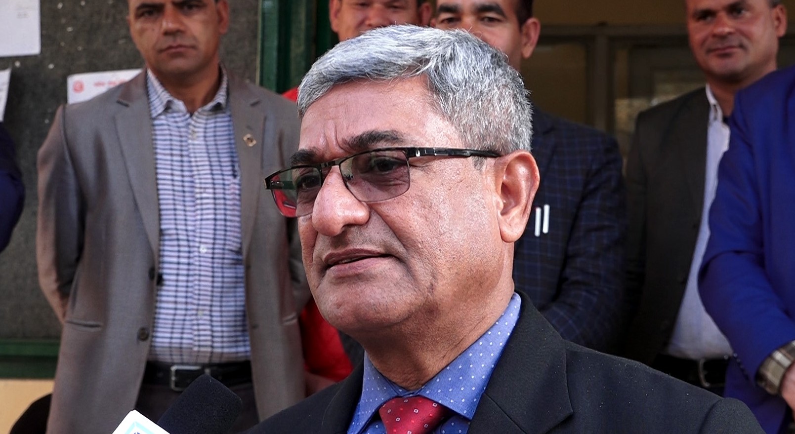 प्रचण्डलाई विश्वासको मत दिन सांसदहरूलाई कांग्रेसको ह्वीप