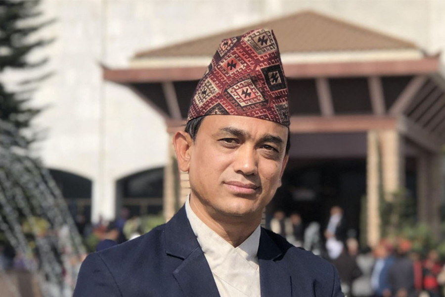 ढाकाकुमारको पक्षमा अल्पकालीन अन्तरिम आदेश, तत्काल सांसद पद नजाने