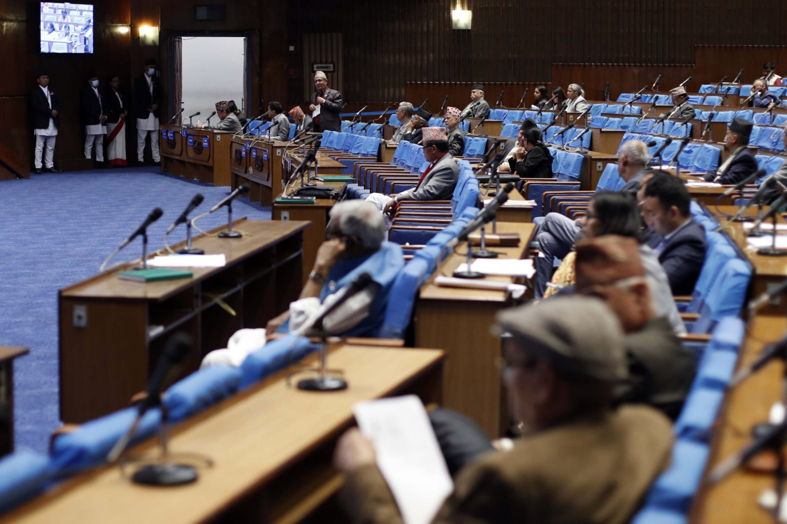 भ्रष्टाचार नियन्त्रण गर्न कडा कानुन बनाउन सांसदहरुको माग