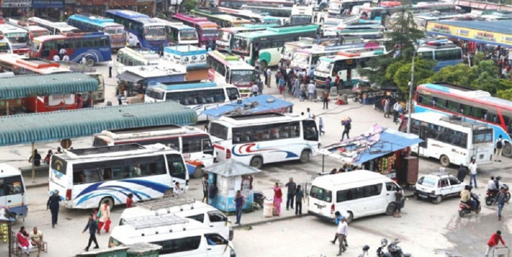 नयाँ बसपार्कमा बसभित्र भेटियो युवकको शव