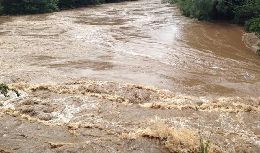 अफगानिस्तानमा बाढीले ४० हजार बालबालिका घरबार बिहीन