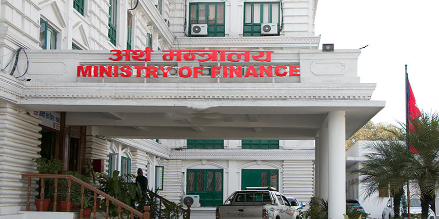 आगामी बजेटः सङ्घीय महत्वका आयोजनामा केन्द्रित हुन अर्थमन्त्रीको आग्रह